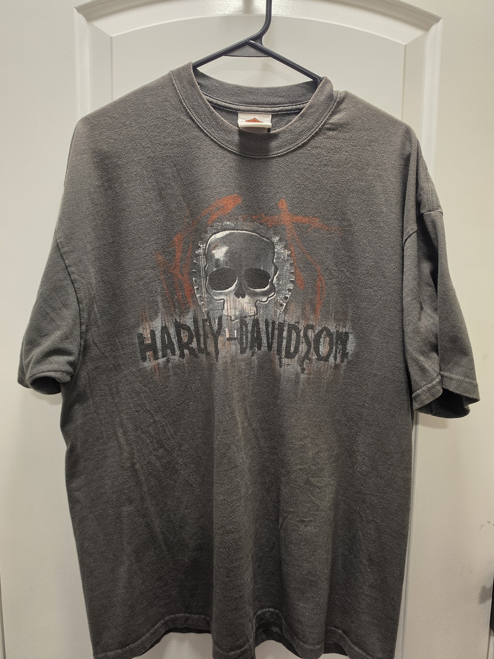 Harley-Davidson Gray Skull & Flame Graphic Tee
